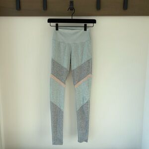 Alo Yoga AloSoft Sheila Leggings Blue Pink stripe High Waisted leggings - XS